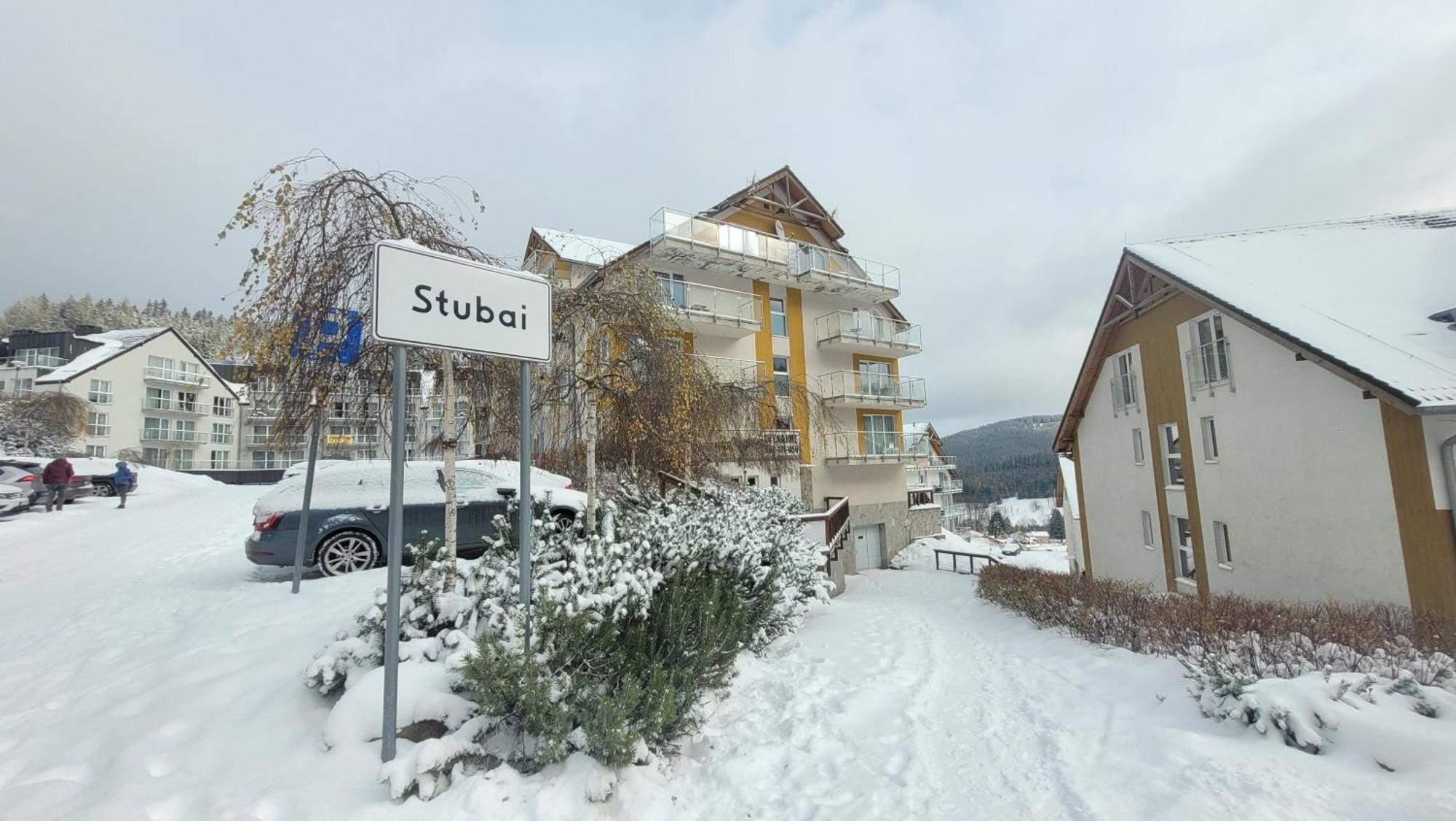 Apartament Stubai 3 Czarna Gora Sienna  Eksteriør bilde